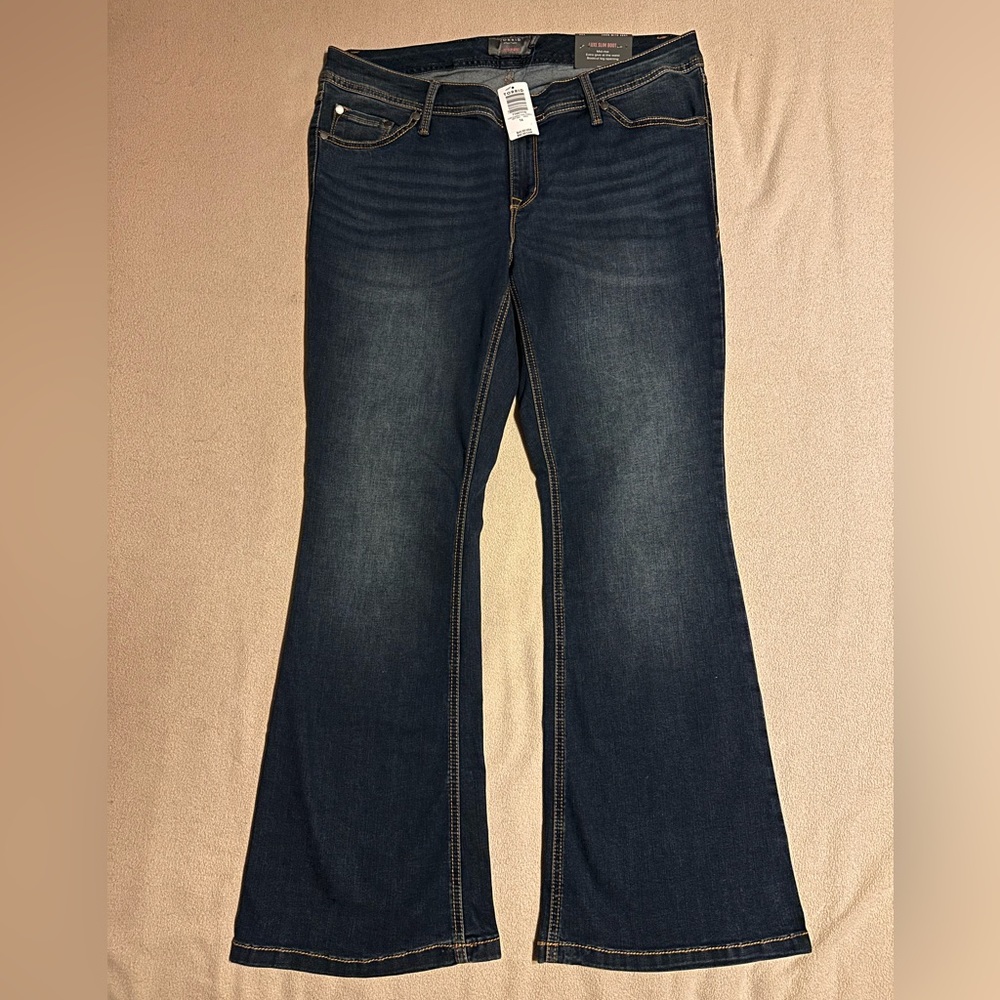 Women’s Torrid Luxe Slim Bootcut Jeans; size 14S; brand new, never worn